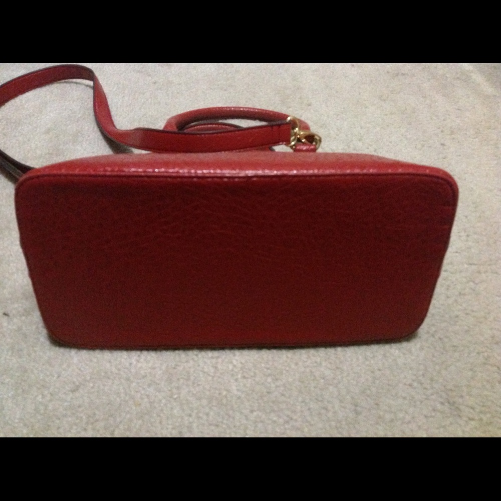 Anne Klein Large Dome Purse - Picture 3 of 4